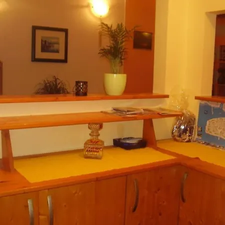 Apartman In Der Altstadt Von Gelegenes Mit Balkon By Interhome Zadar