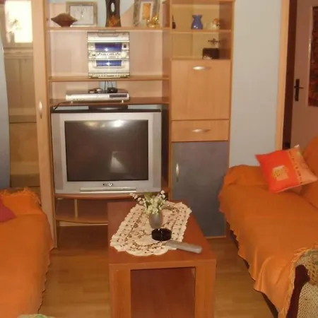 In Der Altstadt Von Gelegenes Mit Balkon By Interhome Apartmán Zadar